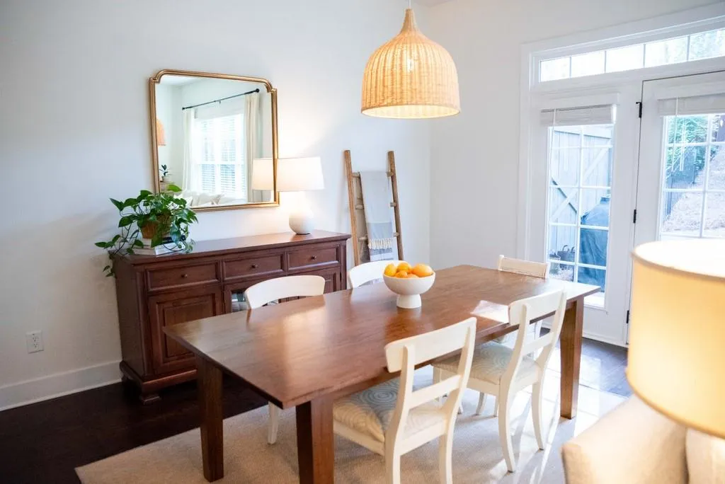 5730 Taylor Way, Sandy Springs, Georgia 30342, 3 Bedrooms Bedrooms, ,2 BathroomsBathrooms,Residential,Sold,5730 Taylor Way,6865869