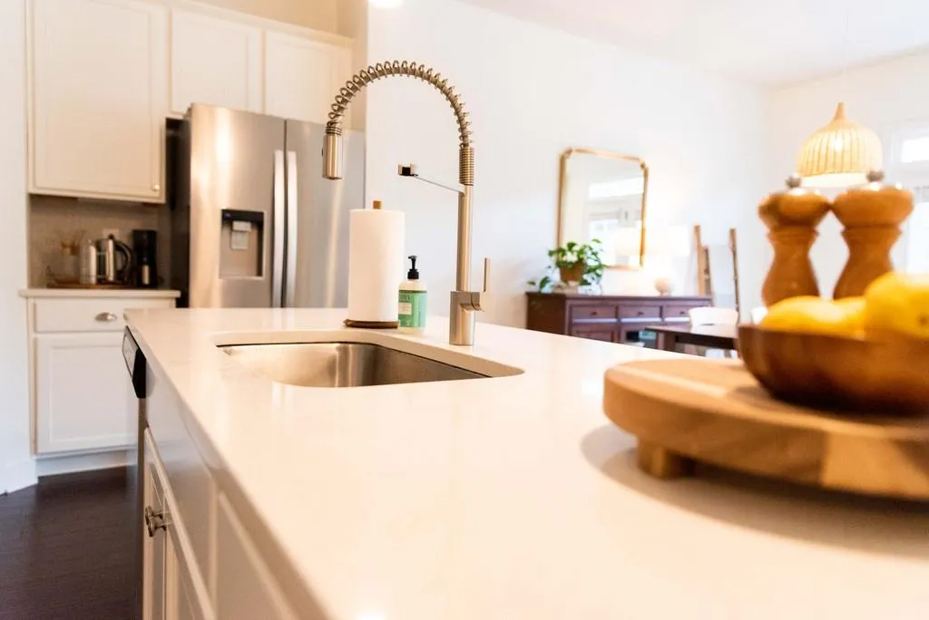 5730 Taylor Way, Sandy Springs, Georgia 30342, 3 Bedrooms Bedrooms, ,2 BathroomsBathrooms,Residential,Sold,5730 Taylor Way,6865869