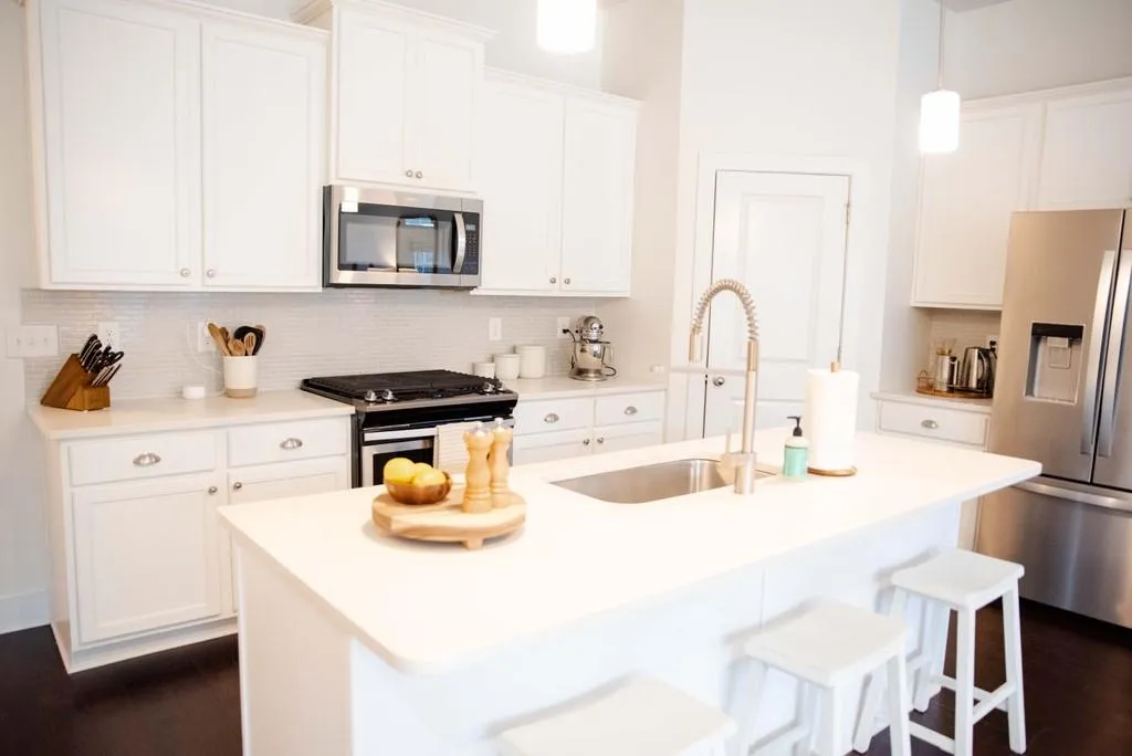 5730 Taylor Way, Sandy Springs, Georgia 30342, 3 Bedrooms Bedrooms, ,2 BathroomsBathrooms,Residential,Sold,5730 Taylor Way,6865869