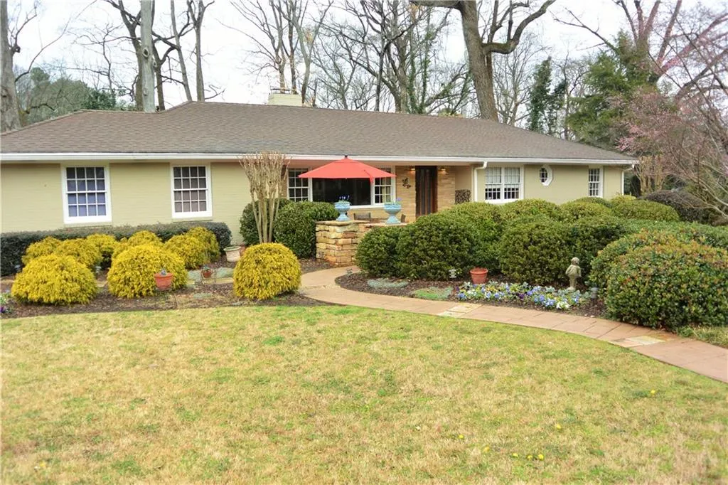 1594 Doncaster Drive Ne, Atlanta, Georgia 30309, 4 Bedrooms Bedrooms, ,3 BathroomsBathrooms,Residential,Sold,1594 Doncaster Drive Ne,5649635