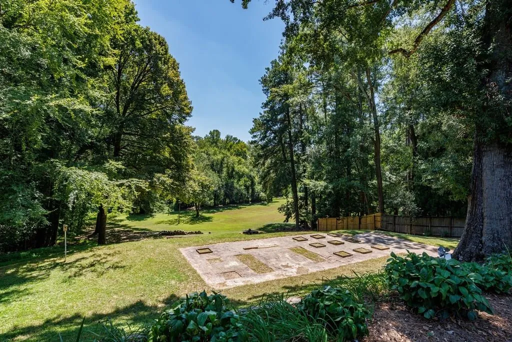 1510 Peachtree Battle Avenue Nw, Atlanta, Georgia 30327, 3 Bedrooms Bedrooms, 0 ,2 BathroomsBathrooms,Land,For Sale,1510 Peachtree Battle Avenue Nw,7835125