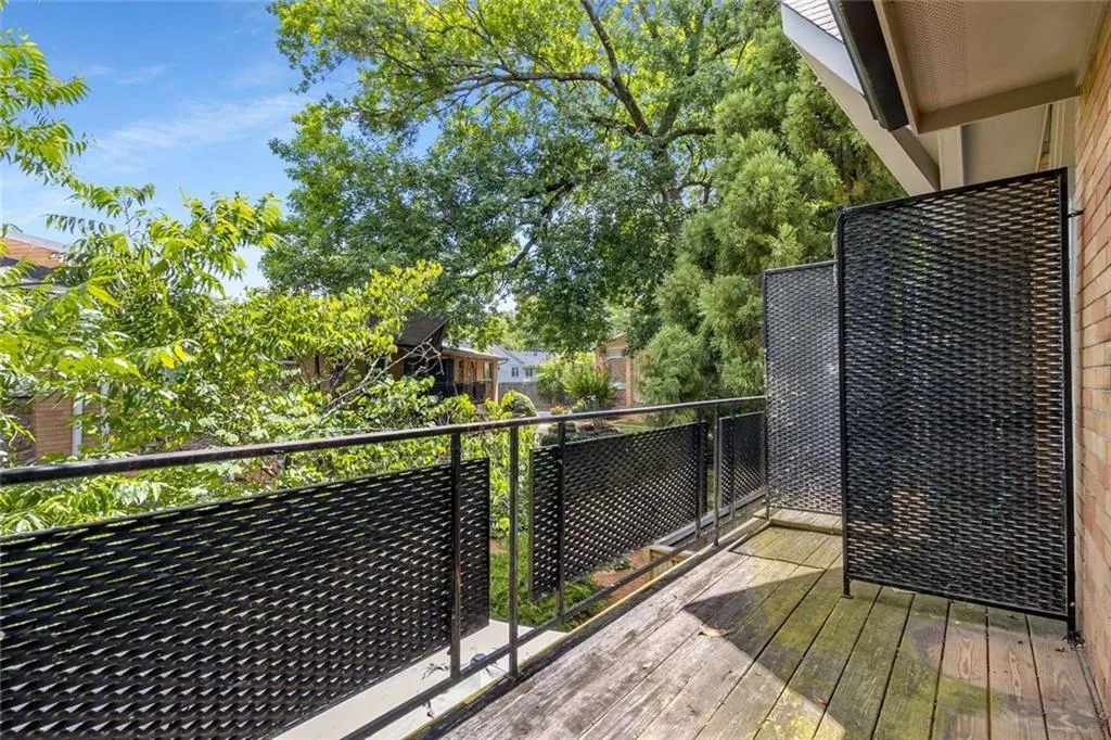 115 Biscayne Drive Nw Unit E3, Atlanta, Georgia 30309, 3 Bedrooms Bedrooms, ,2 BathroomsBathrooms,Residential,For Sale,115 Biscayne Drive Nw Unit E3,7600369