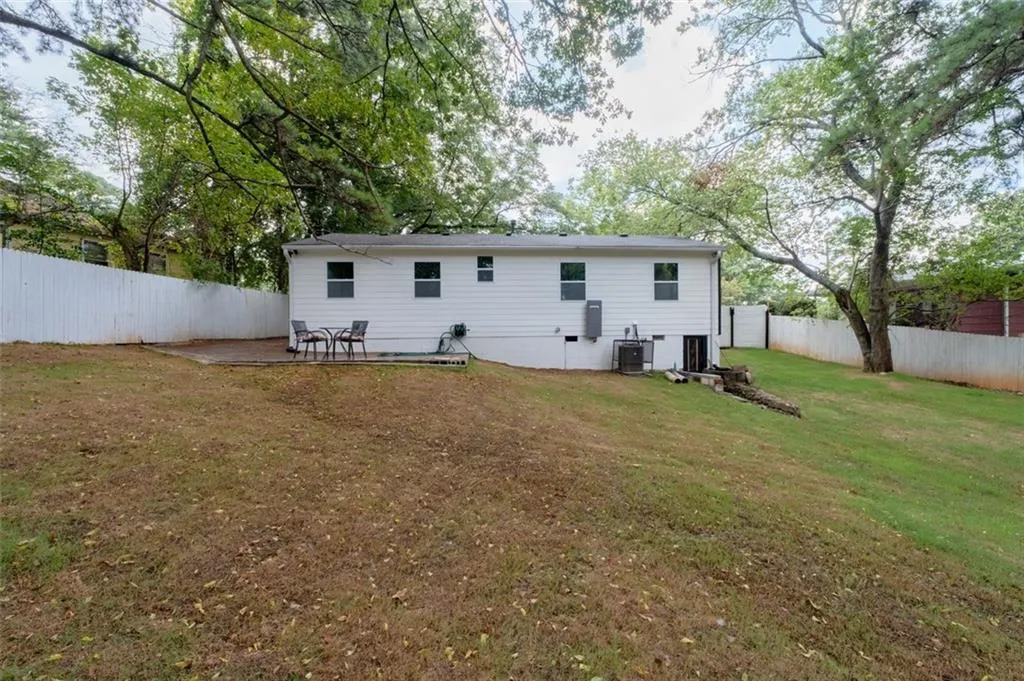2193 Abner Place Nw, Atlanta, Georgia 30318, 3 Bedrooms Bedrooms, ,2 BathroomsBathrooms,Residential,For Sale,2193 Abner Place Nw,7628267