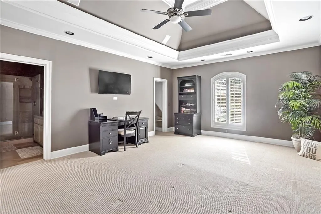 4711 Northside Drive, Sandy Springs, Georgia 30327, 5 Bedrooms Bedrooms, ,5 BathroomsBathrooms,Residential,Sold,4711 Northside Drive,6517376