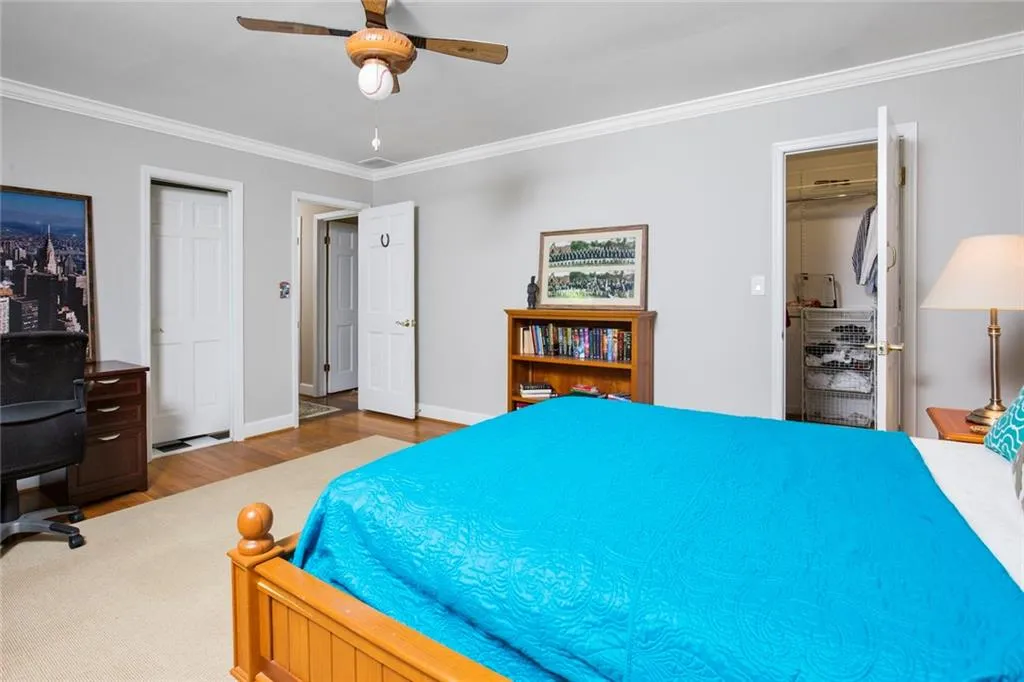 6120 Heards Creek Drive, Sandy Springs, Georgia 30328, 5 Bedrooms Bedrooms, ,4 BathroomsBathrooms,Residential,Sold,6120 Heards Creek Drive,5833928