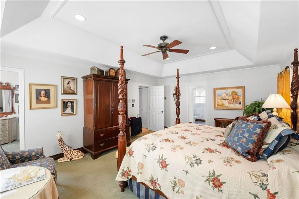 2380 Kimbrough Court, Sandy Springs, Georgia 30350, 5 Bedrooms Bedrooms, ,3 BathroomsBathrooms,Residential,For Sale,2380 Kimbrough Court,7728642