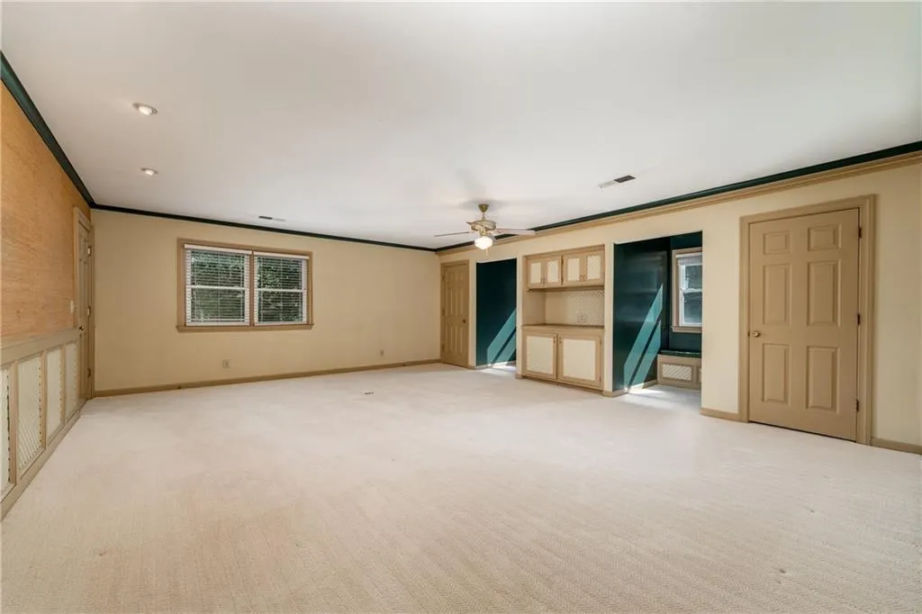 380 Ferry Landing, Sandy Springs, Georgia 30328, 5 Bedrooms Bedrooms, ,4 BathroomsBathrooms,Residential,Sold,380 Ferry Landing,7177340