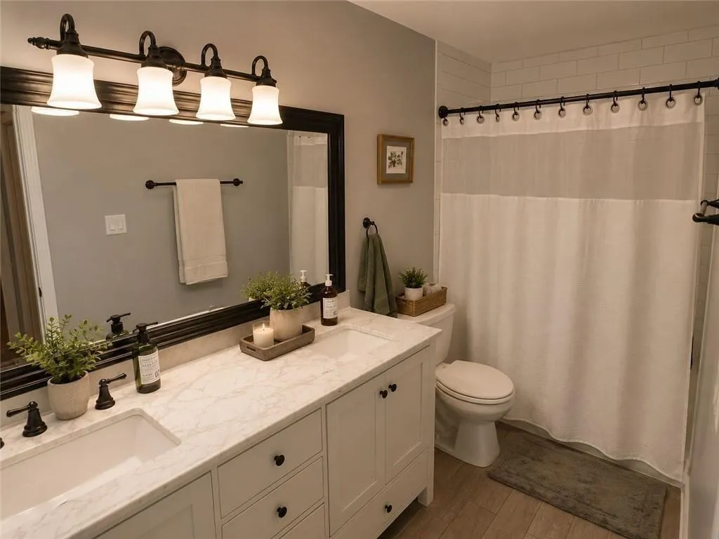 5149 Roswell Road Unit 1, Atlanta, Georgia 30342, 2 Bedrooms Bedrooms, 0 ,1 BathroomBathrooms,Residential,For Sale,5149 Roswell Road Unit 1,7810380