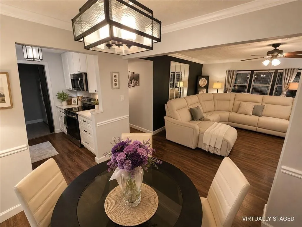 5149 Roswell Road Unit 1, Atlanta, Georgia 30342, 2 Bedrooms Bedrooms, 0 ,1 BathroomBathrooms,Residential,For Sale,5149 Roswell Road Unit 1,7810380