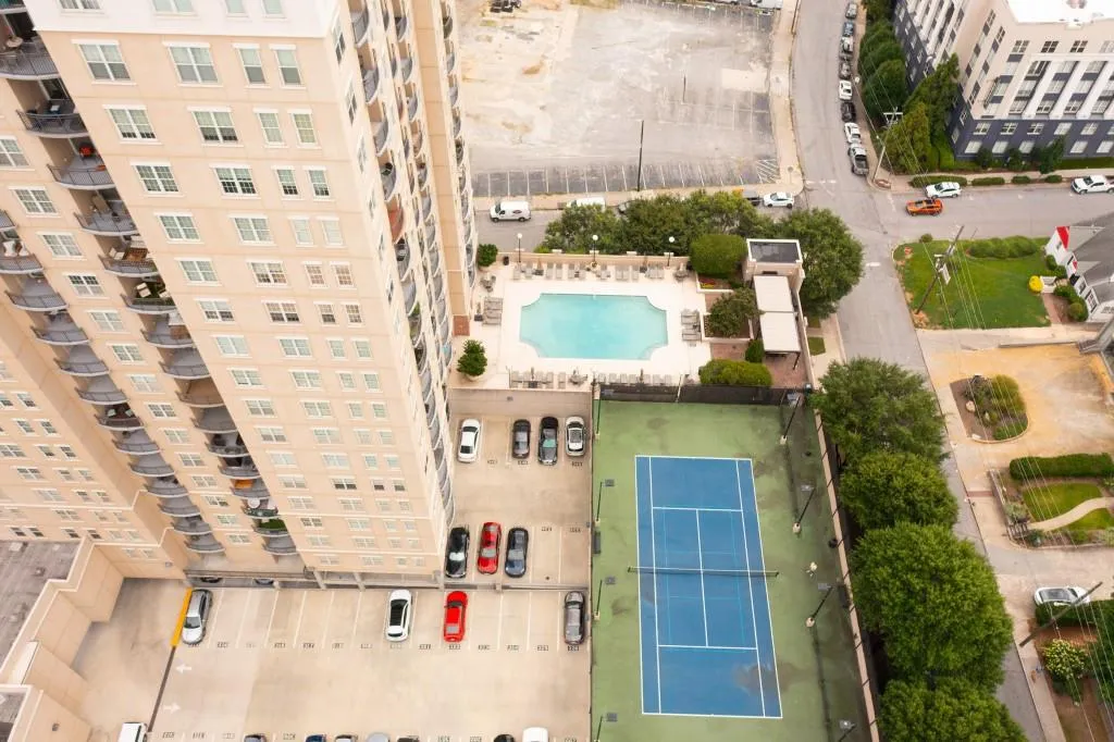 325 E Paces Ferry Road Unit 2111, Atlanta, Georgia 30305, 2 Bedrooms Bedrooms, ,2 BathroomsBathrooms,Residential,For Sale,325 E Paces Ferry Road Unit 2111,7634954