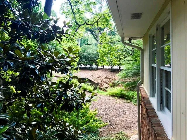 58 Spruell Springs Road, Atlanta, Georgia 30342, 2 Bedrooms Bedrooms, ,1 BathroomBathrooms,Residential,Sold,58 Spruell Springs Road,6026812