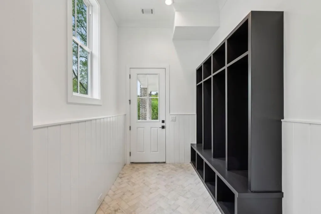 2193 Virginia Place Ne, Atlanta, Georgia 30305, 6 Bedrooms Bedrooms, ,6 BathroomsBathrooms,Residential,For Sale,2193 Virginia Place Ne,7561878