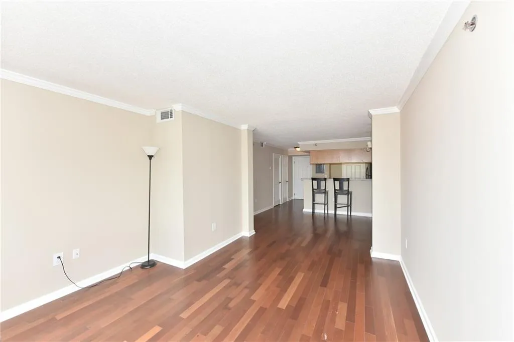 795 Hammond Drive Unit 1001, Atlanta, Georgia 30328, 2 Bedrooms Bedrooms, ,1 BathroomBathrooms,Residential,Sold,795 Hammond Drive Unit 1001,5898691