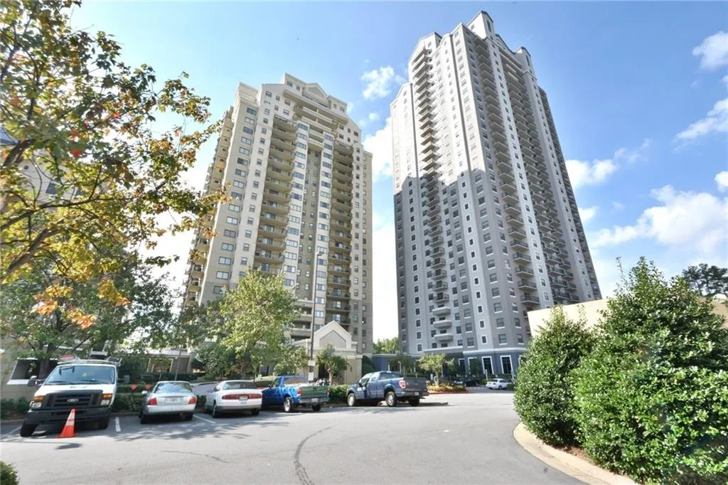 795 Hammond Drive Unit 1001, Atlanta, Georgia 30328, 2 Bedrooms Bedrooms, ,1 BathroomBathrooms,Residential,Sold,795 Hammond Drive Unit 1001,5898691