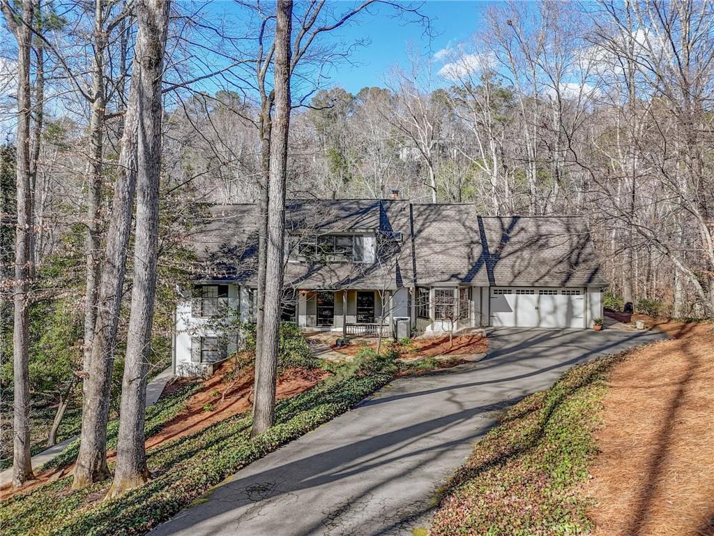 177 N Mill Court, Sandy Springs, Georgia 30328, 5 Bedrooms Bedrooms, ,4 BathroomsBathrooms,Residential,Sold,177 N Mill Court,7343988