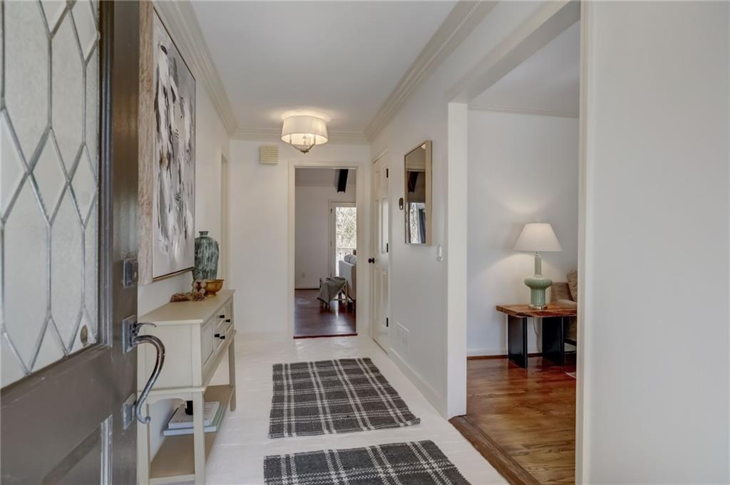 177 N Mill Court, Sandy Springs, Georgia 30328, 5 Bedrooms Bedrooms, ,4 BathroomsBathrooms,Residential,Sold,177 N Mill Court,7343988