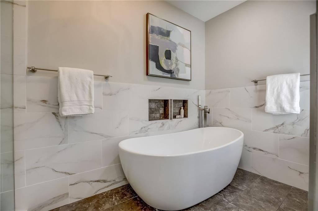 177 N Mill Court, Sandy Springs, Georgia 30328, 5 Bedrooms Bedrooms, ,4 BathroomsBathrooms,Residential,Sold,177 N Mill Court,7343988