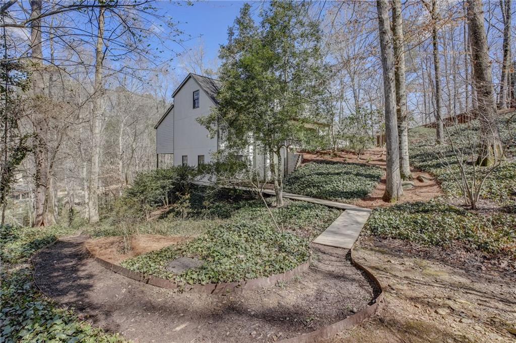 177 N Mill Court, Sandy Springs, Georgia 30328, 5 Bedrooms Bedrooms, ,4 BathroomsBathrooms,Residential,Sold,177 N Mill Court,7343988