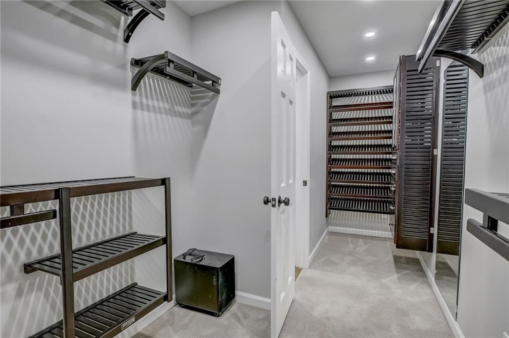 177 N Mill Court, Sandy Springs, Georgia 30328, 5 Bedrooms Bedrooms, ,4 BathroomsBathrooms,Residential,Sold,177 N Mill Court,7343988