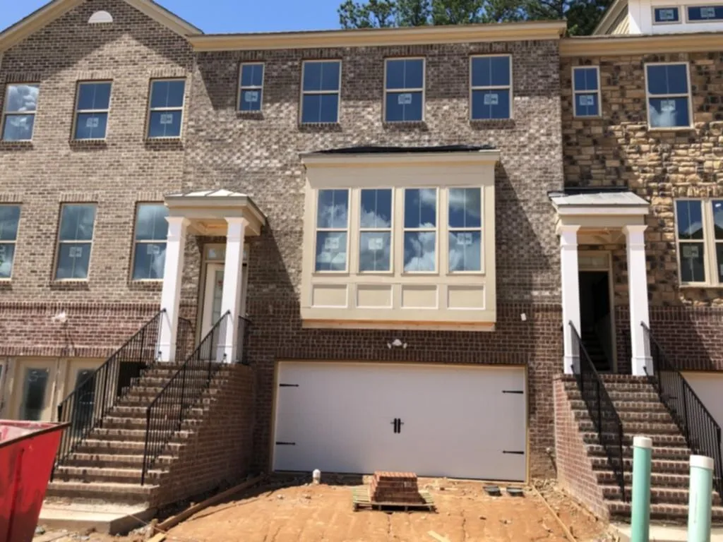 362 Provenance Drive, Sandy Springs, Georgia 30328, 4 Bedrooms Bedrooms, ,3 BathroomsBathrooms,Residential,Sold,362 Provenance Drive,6556806