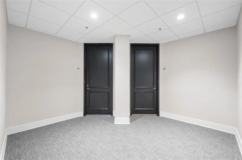 2660 Peachtree Road Nw Unit 16c, Atlanta, Georgia 30305, 2 Bedrooms Bedrooms, 0 ,2 BathroomsBathrooms,Residential,For Sale,2660 Peachtree Road Nw Unit 16c,7741161