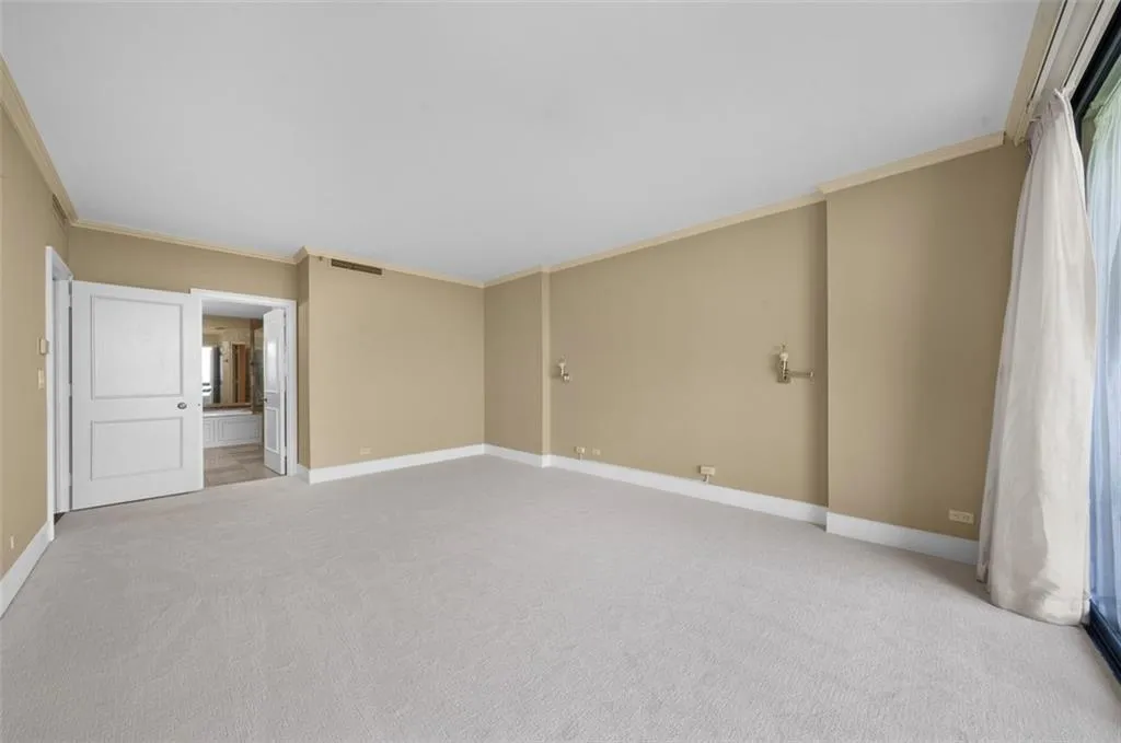 2660 Peachtree Road Nw Unit 16c, Atlanta, Georgia 30305, 2 Bedrooms Bedrooms, 0 ,2 BathroomsBathrooms,Residential,For Sale,2660 Peachtree Road Nw Unit 16c,7741161
