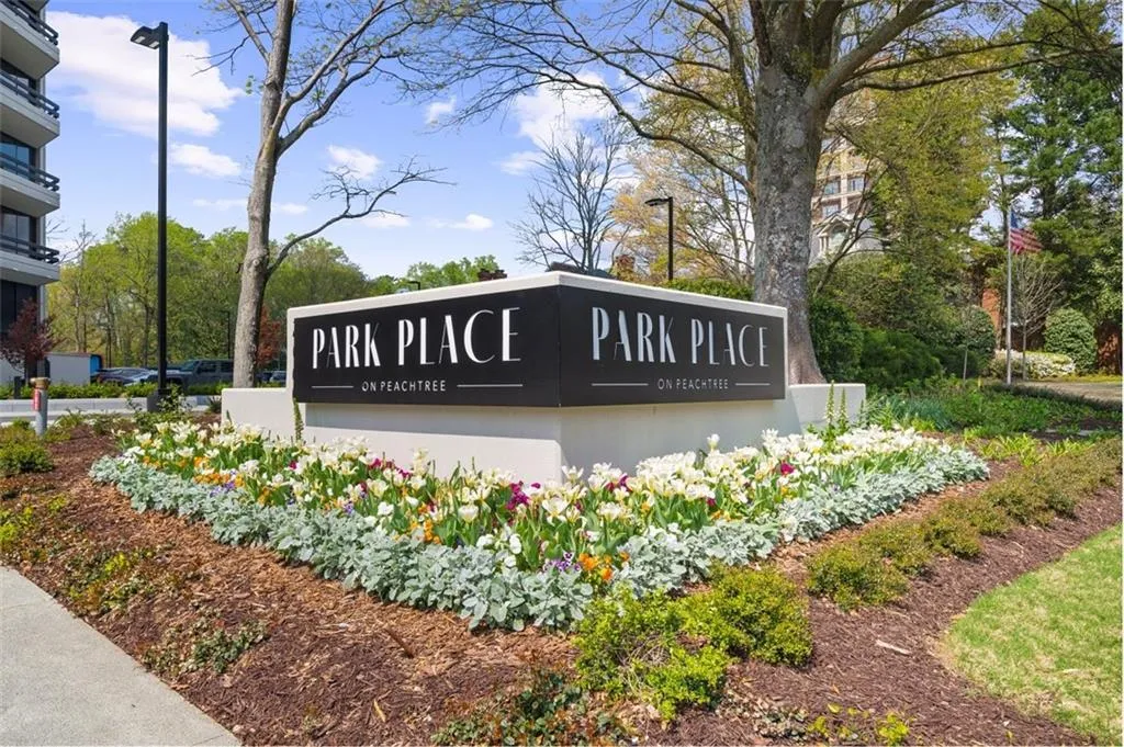 2660 Peachtree Road Nw Unit 16c, Atlanta, Georgia 30305, 2 Bedrooms Bedrooms, 0 ,2 BathroomsBathrooms,Residential,For Sale,2660 Peachtree Road Nw Unit 16c,7741161
