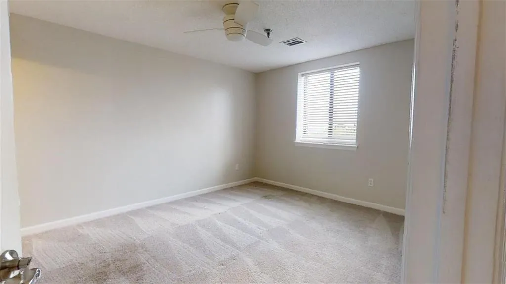 300 Johnson Ferry Road Ne Unit B615, Sandy Springs, Georgia 30328, 2 Bedrooms Bedrooms, ,2 BathroomsBathrooms,Residential,Sold,300 Johnson Ferry Road Ne Unit B615,6931019