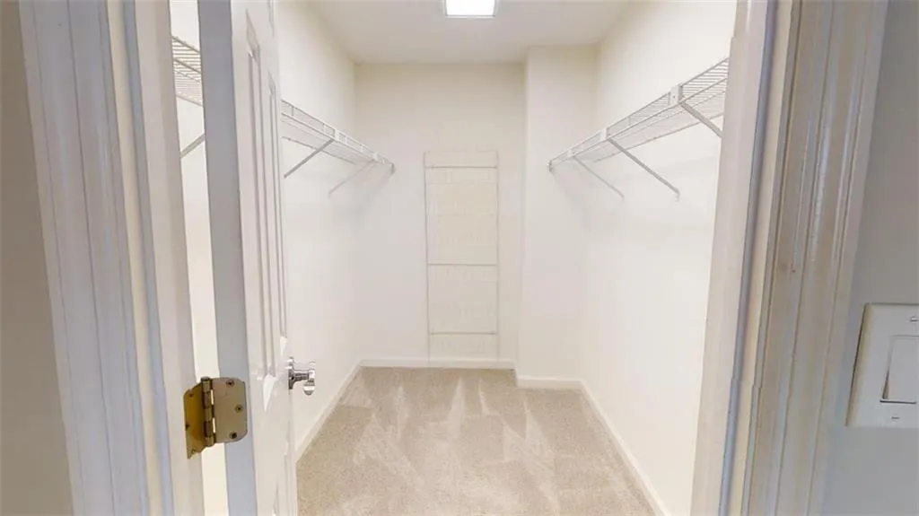300 Johnson Ferry Road Ne Unit B615, Sandy Springs, Georgia 30328, 2 Bedrooms Bedrooms, ,2 BathroomsBathrooms,Residential,Sold,300 Johnson Ferry Road Ne Unit B615,6931019