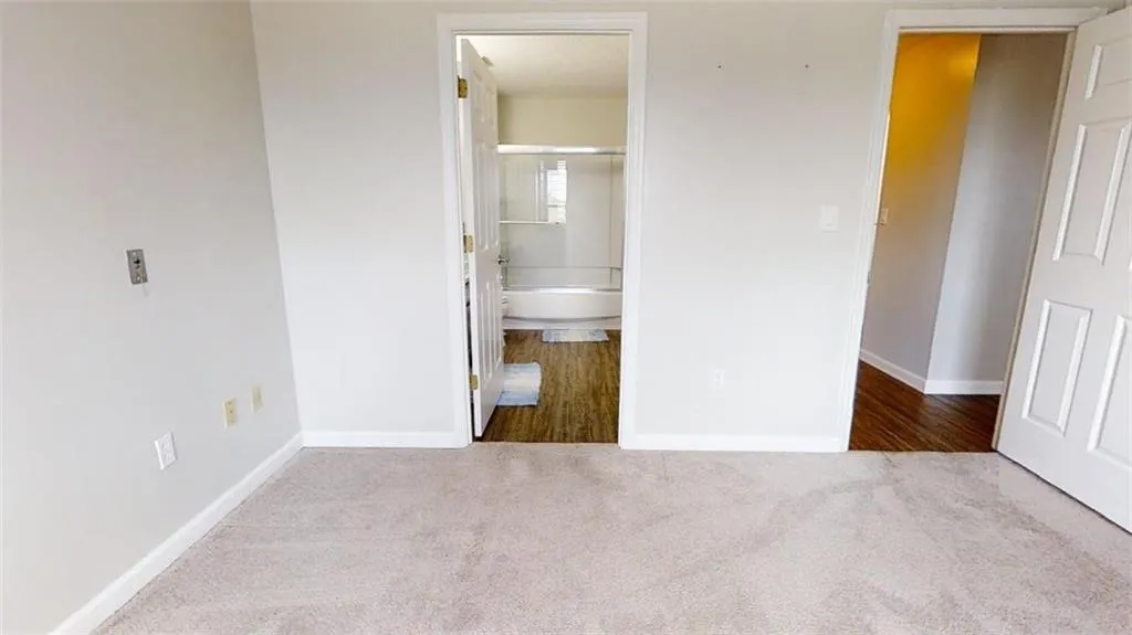 300 Johnson Ferry Road Ne Unit B615, Sandy Springs, Georgia 30328, 2 Bedrooms Bedrooms, ,2 BathroomsBathrooms,Residential,Sold,300 Johnson Ferry Road Ne Unit B615,6931019