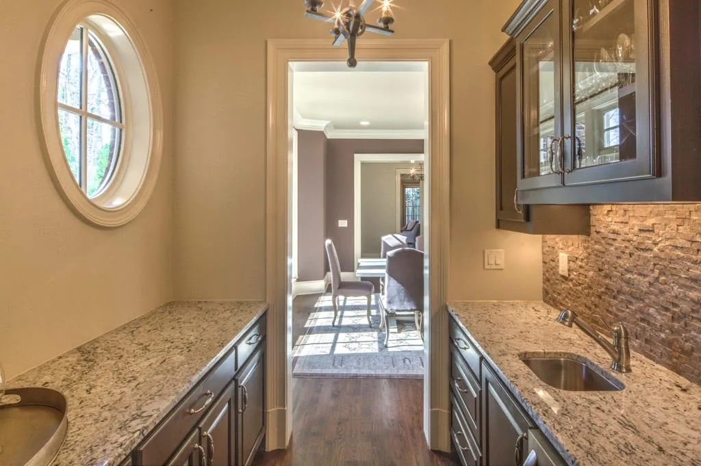 355 Mount Paran Road, Atlanta, Georgia 30327, 5 Bedrooms Bedrooms, ,5 BathroomsBathrooms,Residential,Sold,355 Mount Paran Road,5663329
