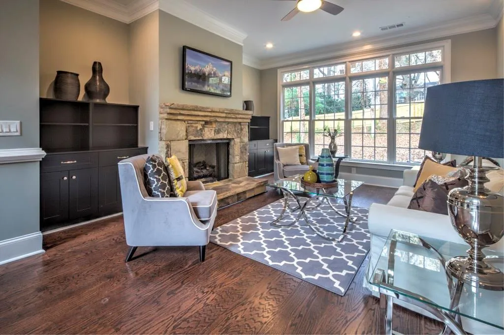1902 Canmont Drive Ne, Brookhaven, Georgia 30319, 4 Bedrooms Bedrooms, ,3 BathroomsBathrooms,Residential,Sold,1902 Canmont Drive Ne,5784719