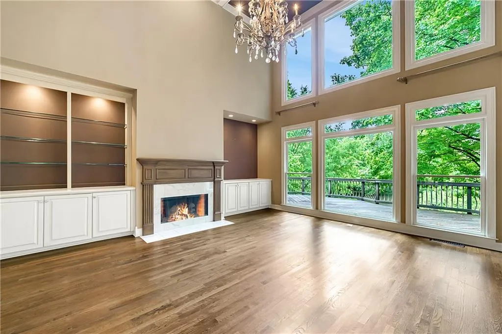 5805 De Claire Court, Atlanta, Georgia 30328, 5 Bedrooms Bedrooms, ,4 BathroomsBathrooms,Residential,Sold,5805 De Claire Court,6879626