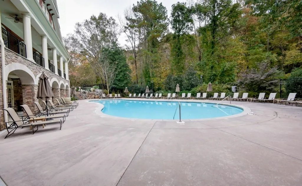 200 River Vista Drive Unit 117, Atlanta, Georgia 30339, 2 Bedrooms Bedrooms, ,2 BathroomsBathrooms,Residential,Sold,200 River Vista Drive Unit 117,5615390