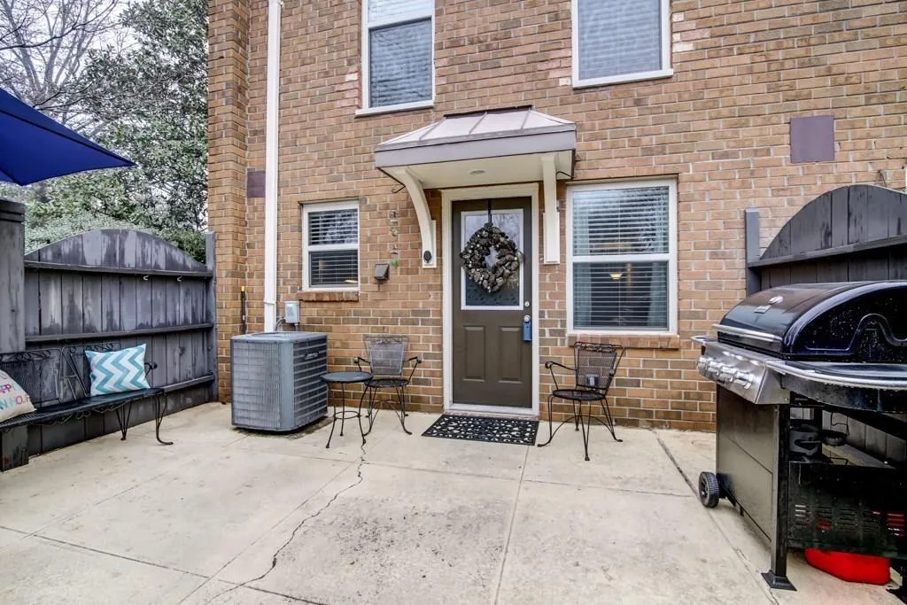 175 N River Drive Unit H, Sandy Springs, Georgia 30350, 2 Bedrooms Bedrooms, ,2 BathroomsBathrooms,Residential,Sold,175 N River Drive Unit H,5915819 175 N River Drive Unit H, Sandy Springs, Georgia 30350, 2 Bedrooms Bedrooms, ,2 BathroomsBathrooms,Residential,Sold,175 N River Drive Unit H,5915819