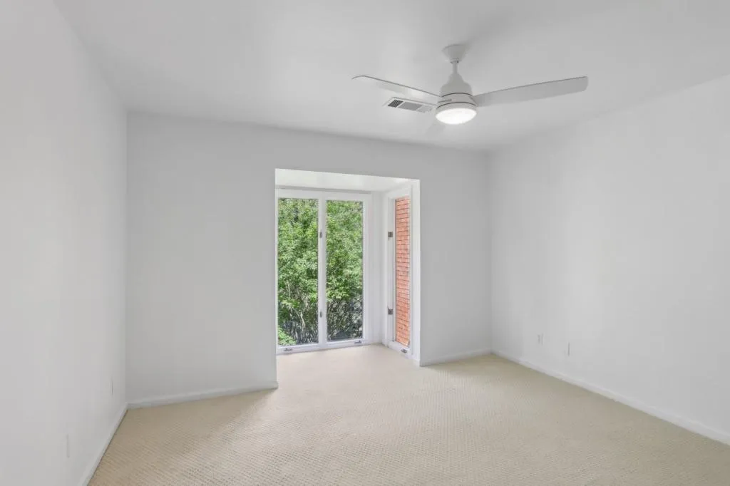 49 Willow Glen, Atlanta, Georgia 30342, 4 Bedrooms Bedrooms, ,4 BathroomsBathrooms,Residential,For Sale,49 Willow Glen,7579628