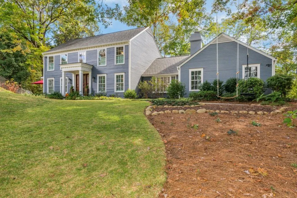 240 River North Drive, Sandy Springs, Georgia 30328, 4 Bedrooms Bedrooms, ,3 BathroomsBathrooms,Residential,Sold,240 River North Drive,5925719