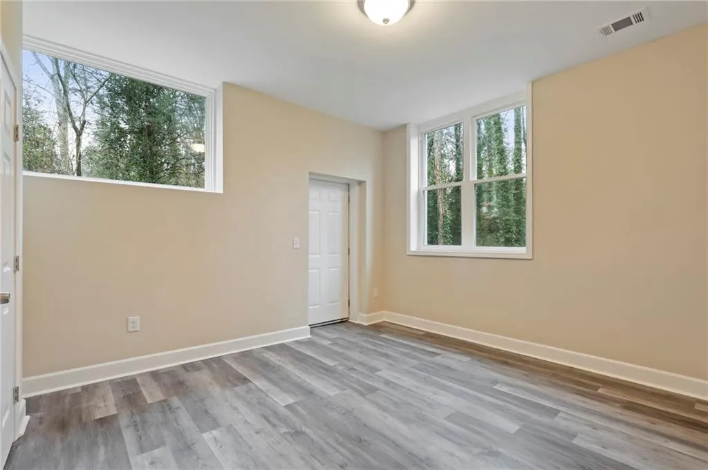 120 Finchley Court, Sandy Springs, Georgia 30328, 4 Bedrooms Bedrooms, ,3 BathroomsBathrooms,Residential,Sold,120 Finchley Court,6992160
