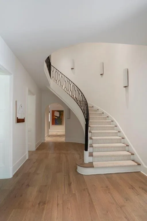 365 King Road Nw, Atlanta, Georgia 30342, 6 Bedrooms Bedrooms, 0 ,7 BathroomsBathrooms,Residential,For Sale,365 King Road Nw,7849277