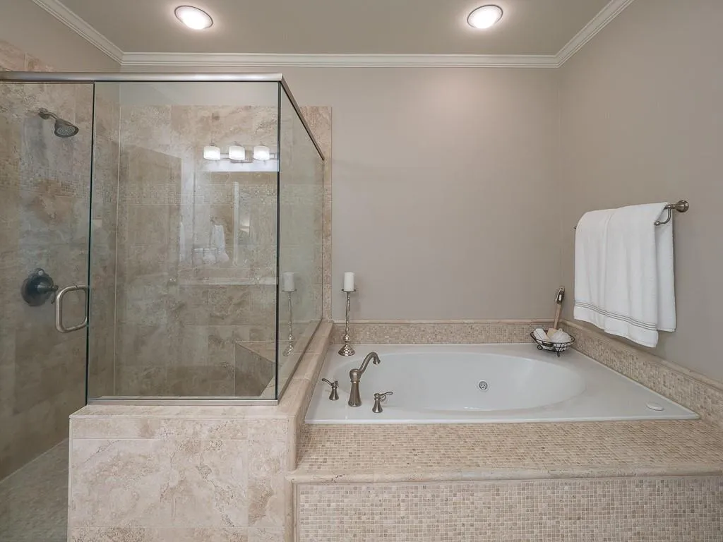 694 Lockton Place, Atlanta, Georgia 30342, 4 Bedrooms Bedrooms, ,4 BathroomsBathrooms,Residential,Sold,694 Lockton Place,6557503