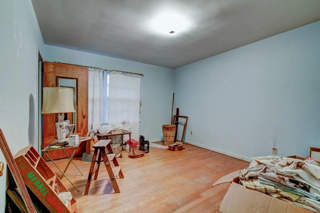 6045 Ne Glenridge Drive Ne, Sandy Springs, Georgia 30328, 3 Bedrooms Bedrooms, ,3 BathroomsBathrooms,Residential,Sold,6045 Ne Glenridge Drive Ne,6099418