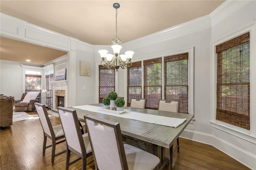 7987 Magnolia Square, Sandy Springs, Georgia 30350, 4 Bedrooms Bedrooms, ,3 BathroomsBathrooms,Residential,Sold,7987 Magnolia Square,6798346