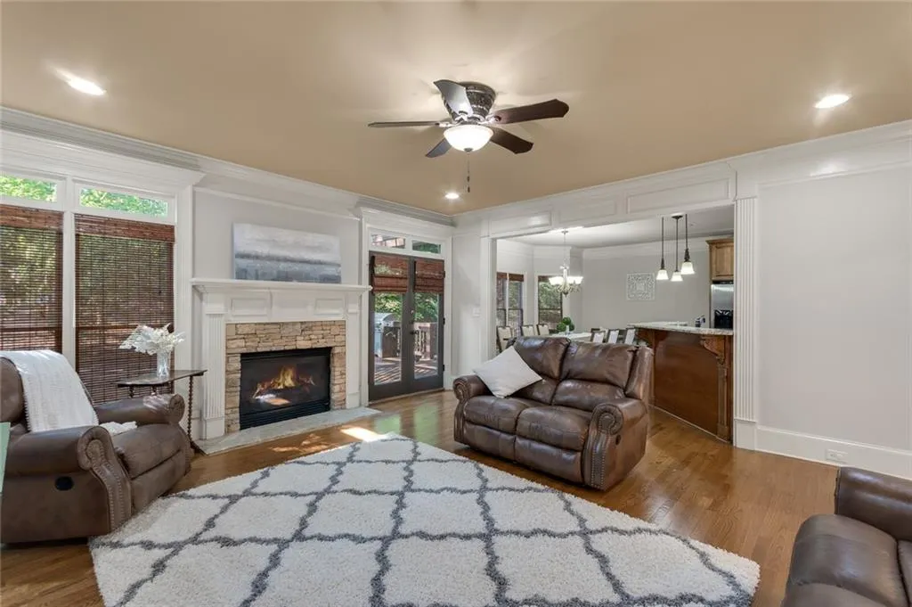 7987 Magnolia Square, Sandy Springs, Georgia 30350, 4 Bedrooms Bedrooms, ,3 BathroomsBathrooms,Residential,Sold,7987 Magnolia Square,6798346