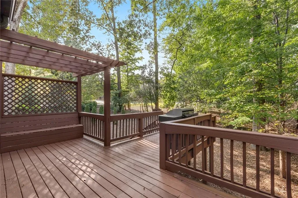 7987 Magnolia Square, Sandy Springs, Georgia 30350, 4 Bedrooms Bedrooms, ,3 BathroomsBathrooms,Residential,Sold,7987 Magnolia Square,6798346