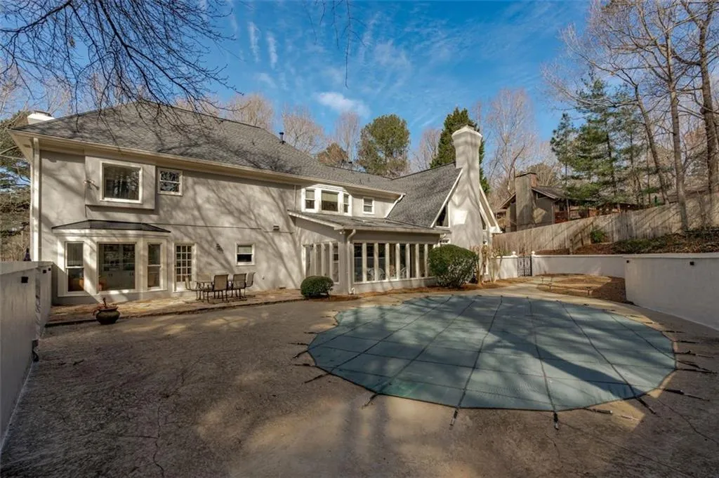 230 Quiet Water Lane, Sandy Springs, Georgia 30350, 5 Bedrooms Bedrooms, ,5 BathroomsBathrooms,Residential,Sold,230 Quiet Water Lane,7007949