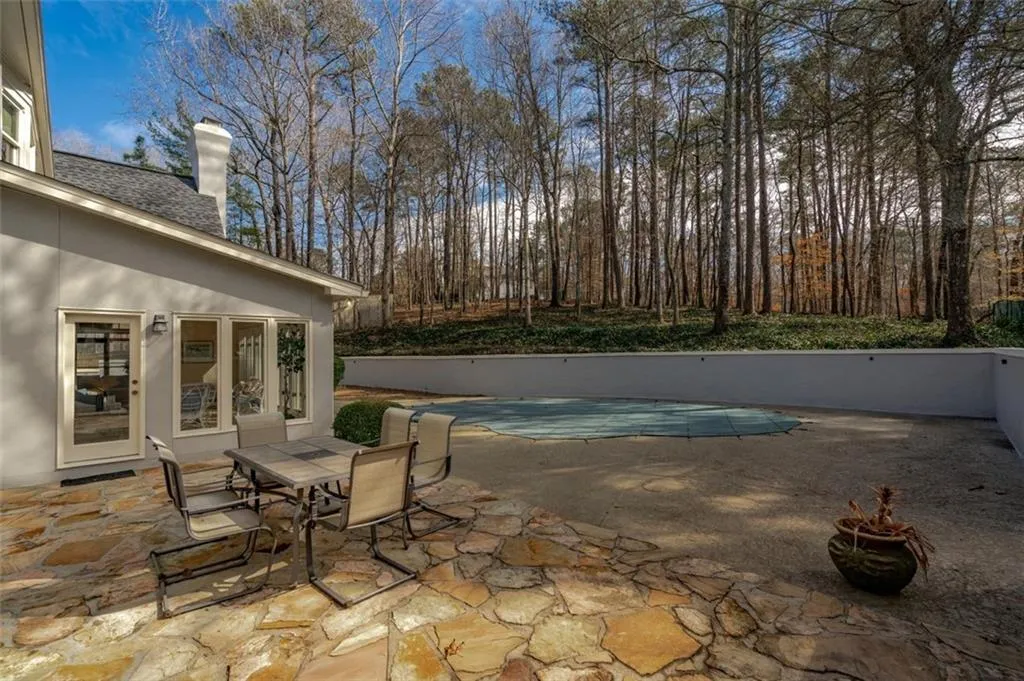 230 Quiet Water Lane, Sandy Springs, Georgia 30350, 5 Bedrooms Bedrooms, ,5 BathroomsBathrooms,Residential,Sold,230 Quiet Water Lane,7007949