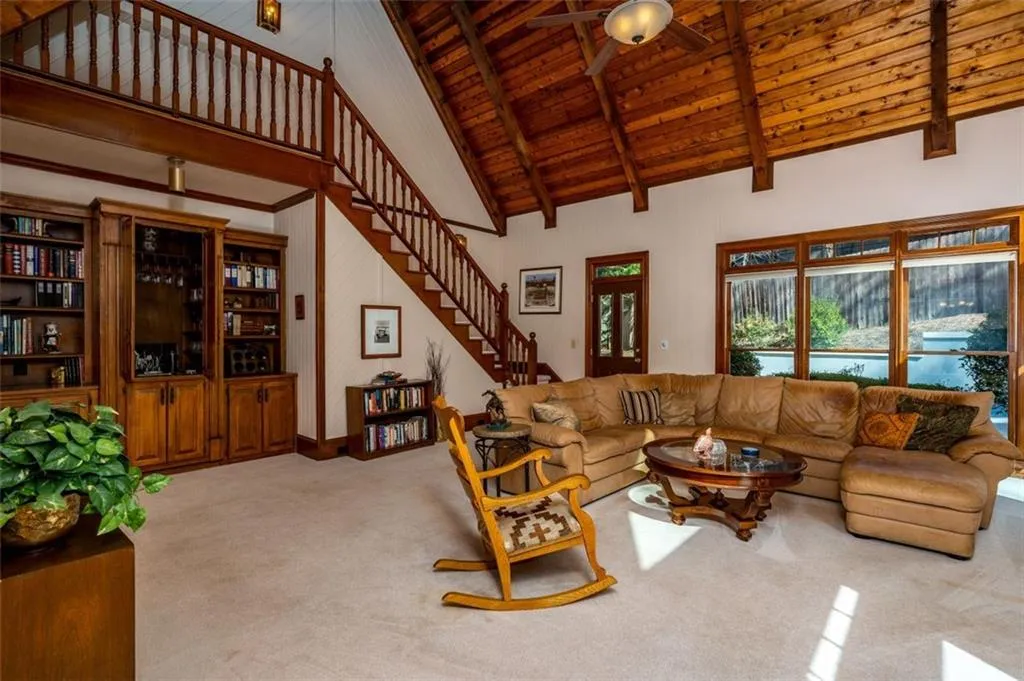 230 Quiet Water Lane, Sandy Springs, Georgia 30350, 5 Bedrooms Bedrooms, ,5 BathroomsBathrooms,Residential,Sold,230 Quiet Water Lane,7007949