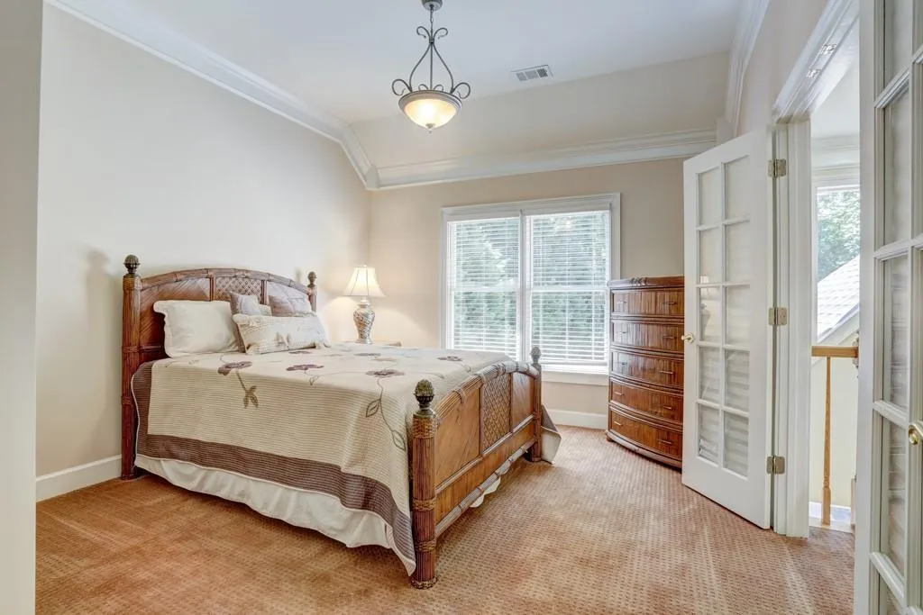 400 Trowgate Lane, Sandy Springs, Georgia 30350, 4 Bedrooms Bedrooms, ,4 BathroomsBathrooms,Residential,Sold,400 Trowgate Lane,6554560