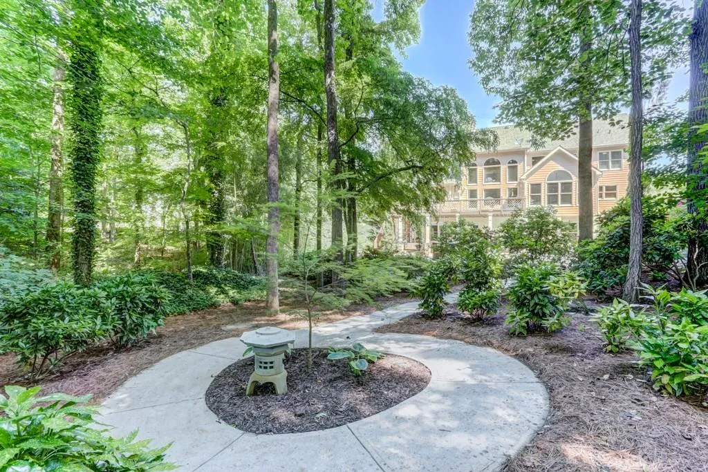 400 Trowgate Lane, Sandy Springs, Georgia 30350, 4 Bedrooms Bedrooms, ,4 BathroomsBathrooms,Residential,Sold,400 Trowgate Lane,6554560