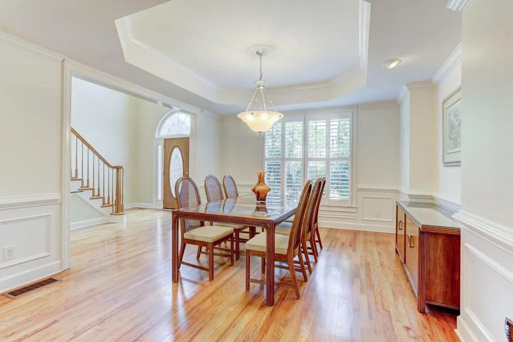 400 Trowgate Lane, Sandy Springs, Georgia 30350, 4 Bedrooms Bedrooms, ,4 BathroomsBathrooms,Residential,Sold,400 Trowgate Lane,6554560